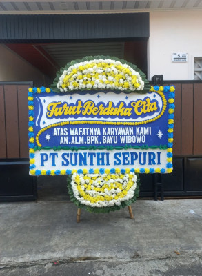 Papan Bunga Duka di Lalang