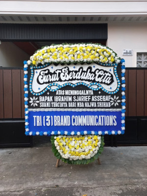 Papan Bunga Duka di Lalang